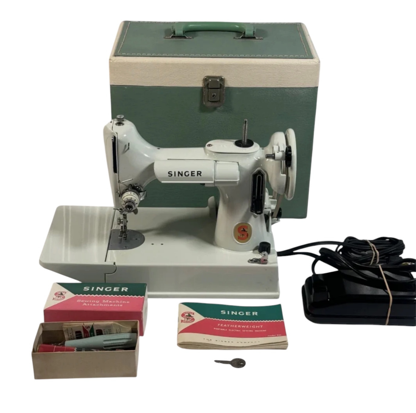 Rare 1964 White Singer 221 Featherweight โ Red โSโ Badge โ All Original with Case & Key