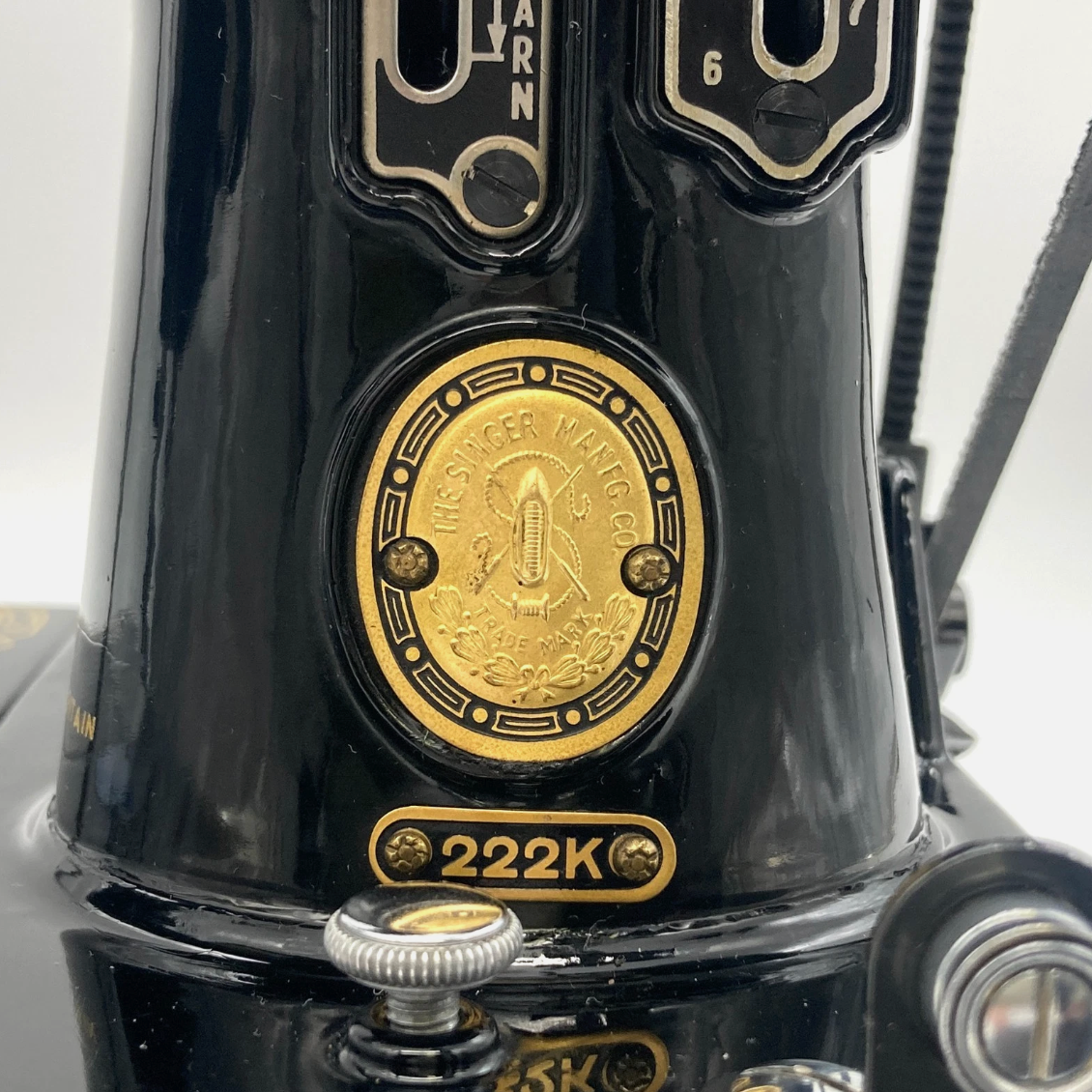 Singer Featherweight 222K Sewing Machine – Free Arm – US Voltage (1955)