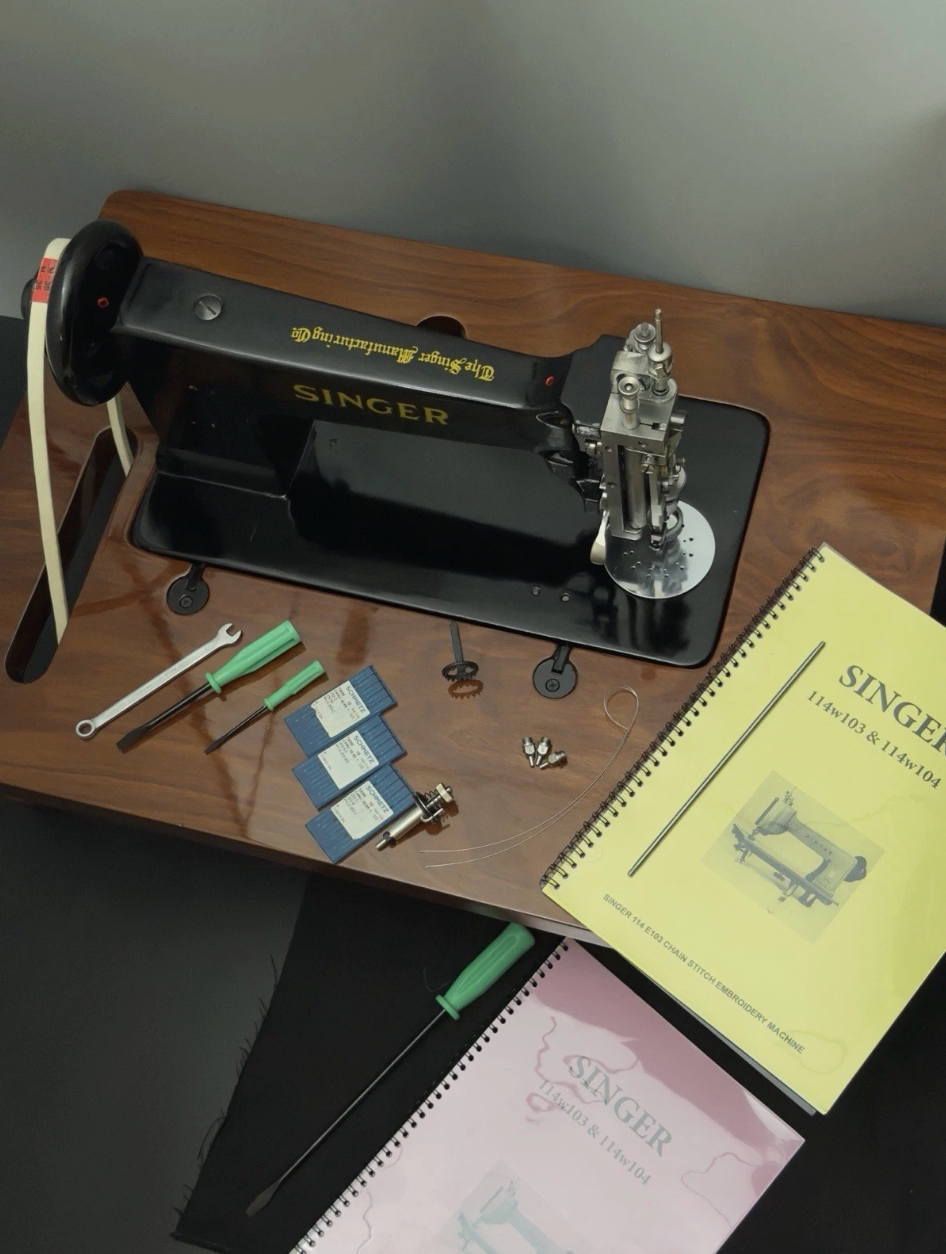 Vintage Black Singer 114E103 Chain Stitch Embroidery Machine | Fully Serviced with Custom Table, Stand & Servo Motor