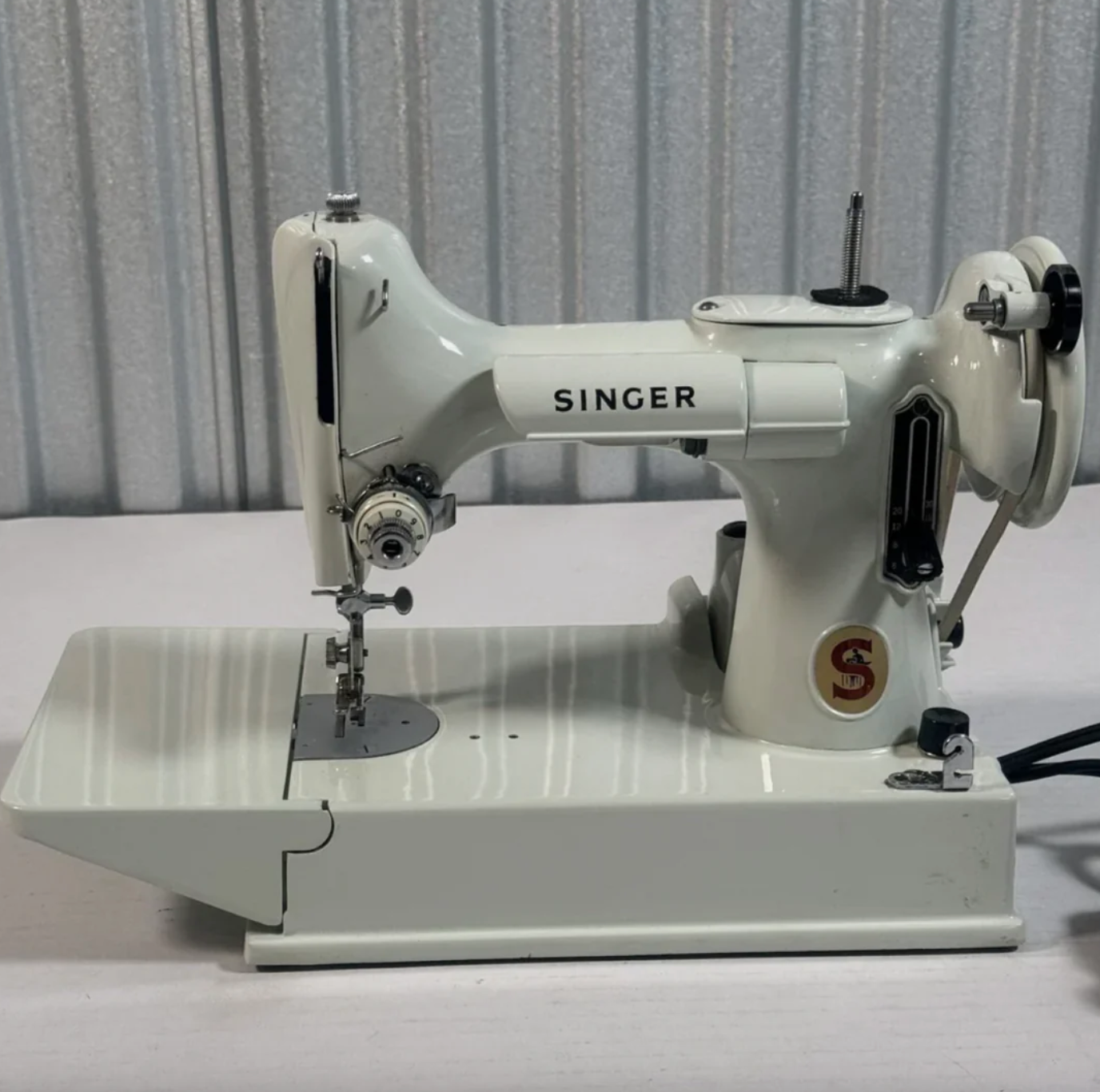 Rare 1964 White Singer 221 Featherweight – Red “S” Badge – All Original with Case & Key