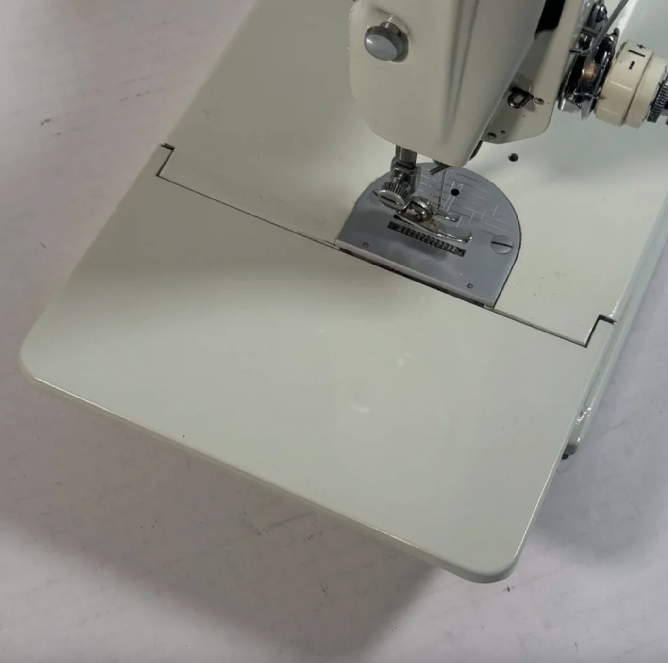 Rare 1964 White Singer 221 Featherweight – Red “S” Badge – All Original with Case & Key