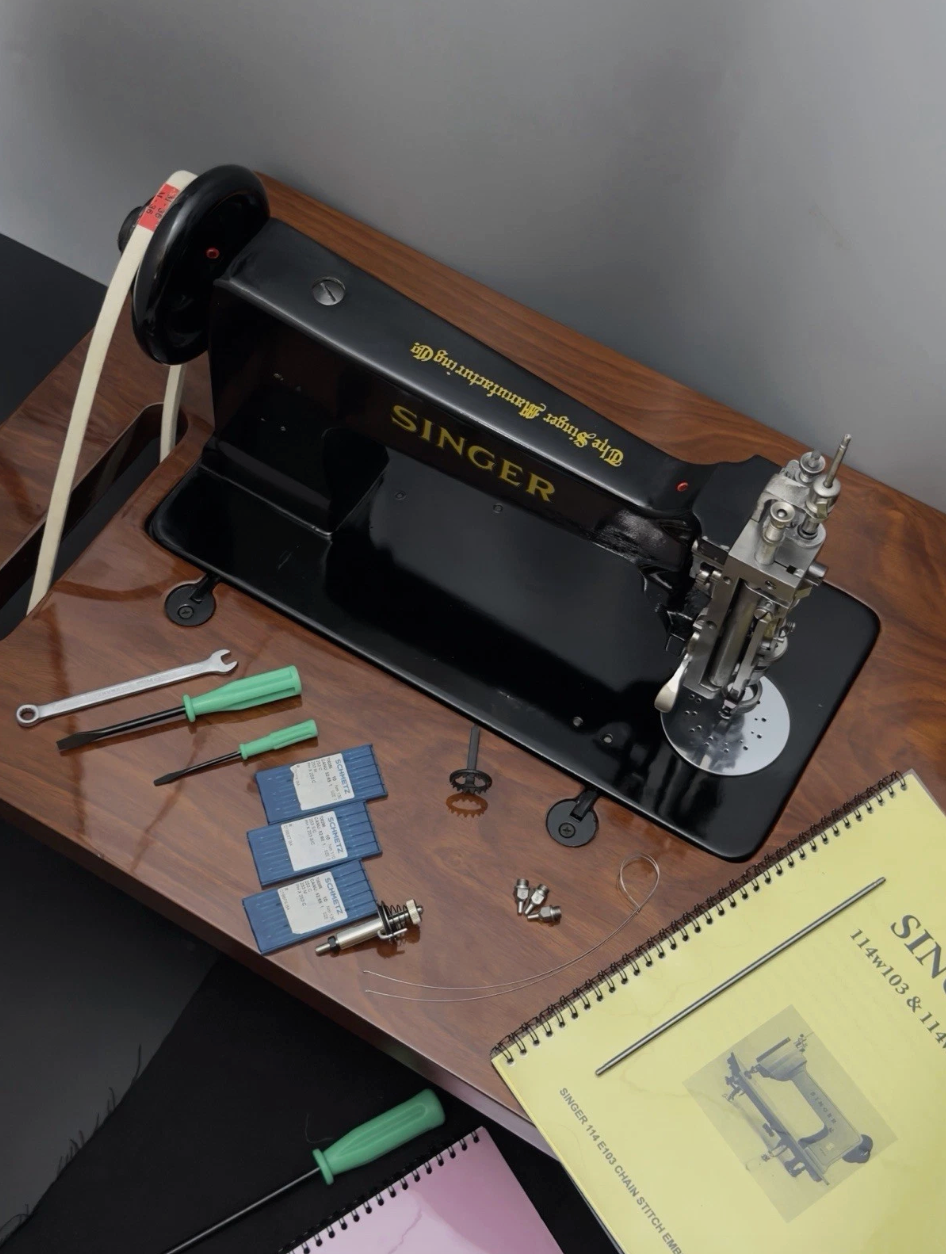 Vintage Black Singer 114E103 Chain Stitch Embroidery Machine | Fully Serviced with Custom Table, Stand & Servo Motor