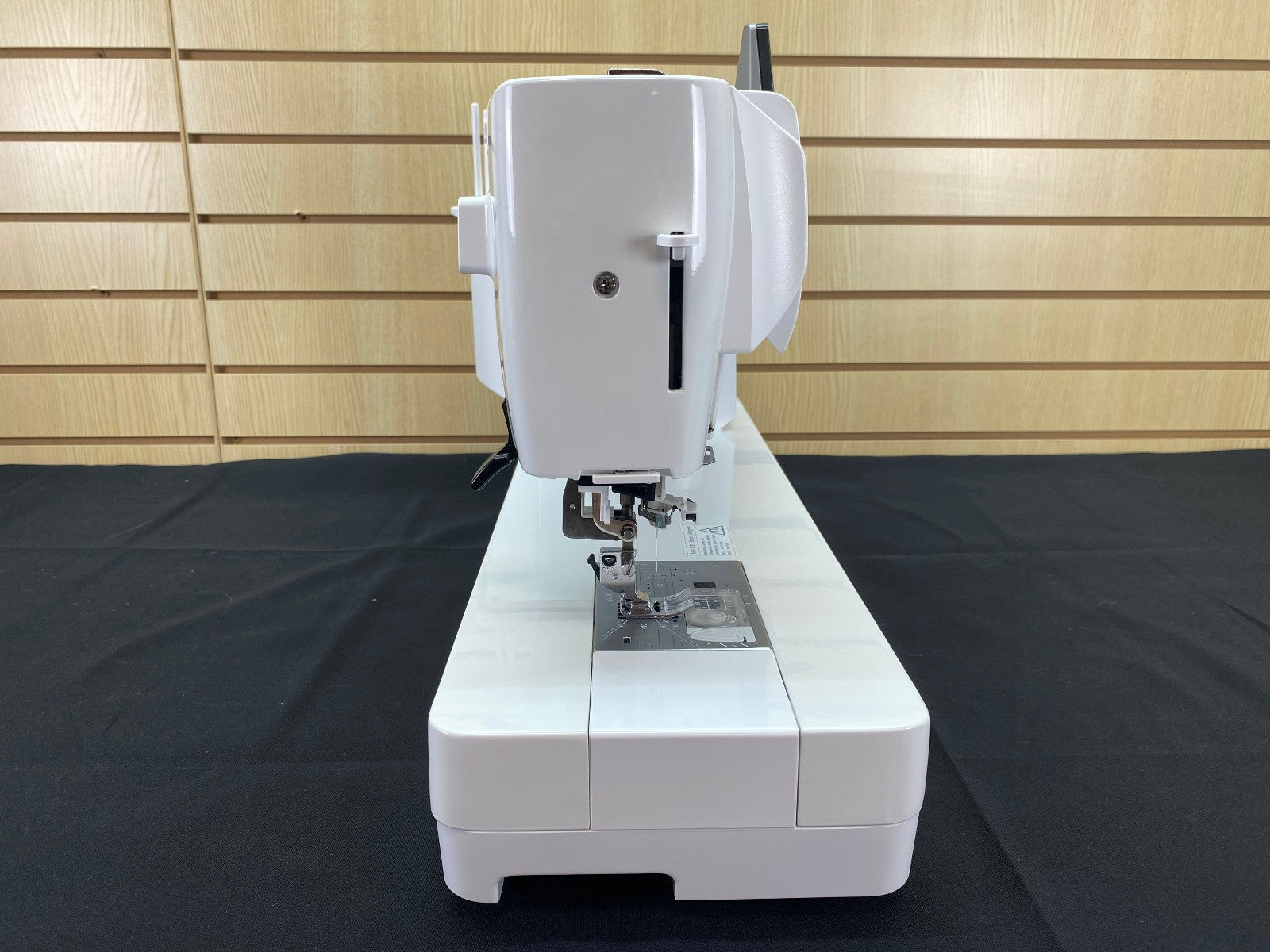 Janome Continental M8 Professional Quilting Sewing Machine + ASR Stitch Regulator & Extension Table